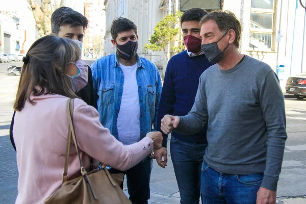 Diego Santilli y casi su trisagio: trabajo, la educación y la seguridad