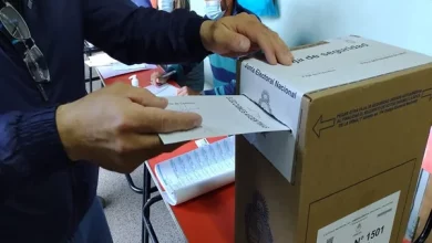 Al llegar a la mitad de la jornada eleccionaria, solo votó el 26% del padrón