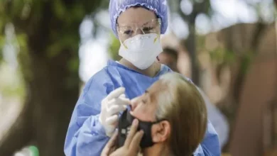 En Buenos Aires solo se hisopará a mayores de 60, con enfermedad de riesgo o embarazadas