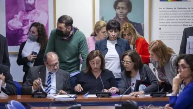 Reunión e la Comisión de la Cámara de Diputados que trata la ley de alquileres.