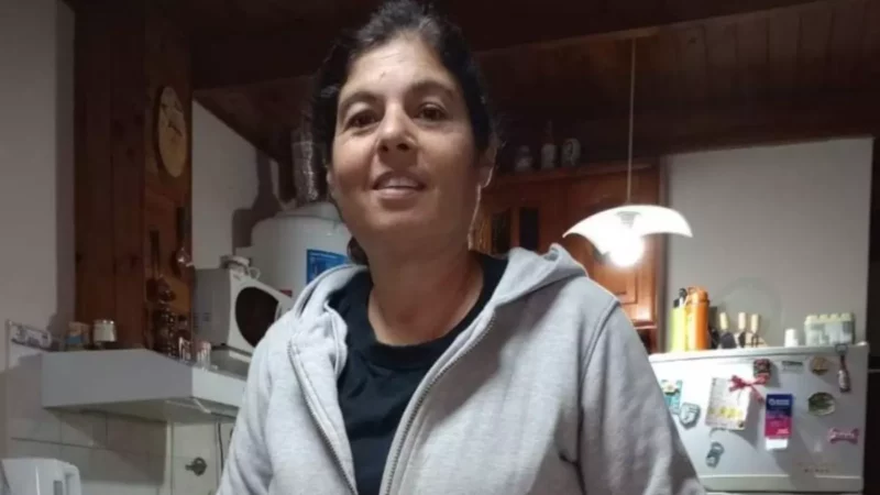 “Alfajores Artesanales Ramallo”.“Alfajores Artesanales Ramallo”.