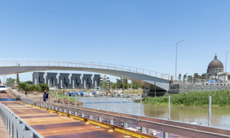 Puente flotante: a partir de mañana se podrá ir a la playa en vehículos particulares
