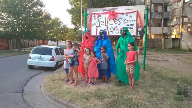 Villa Constitución: los Reyes Magos recorrieron ayer barrio Puesta del SolVilla Constitución: