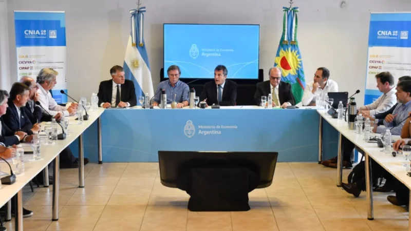 El encuentro entre el ministro de Economía, Sergio Massa, y los dirigentes de la Mesa de Enlace.