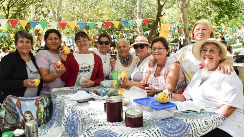 Villa Constitución: Sigue abierta la inscripción a la colonia de adultos mayores en el camping de la UOM