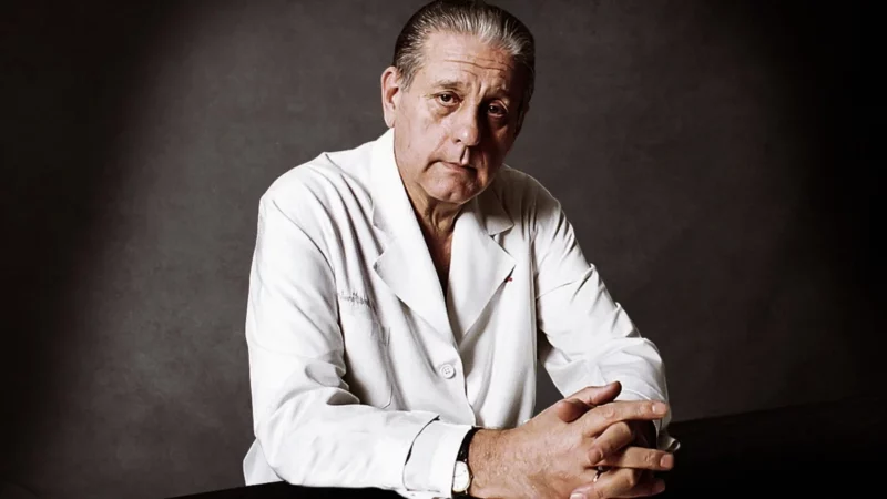 2000 - Fallecimiento de René Favaloro