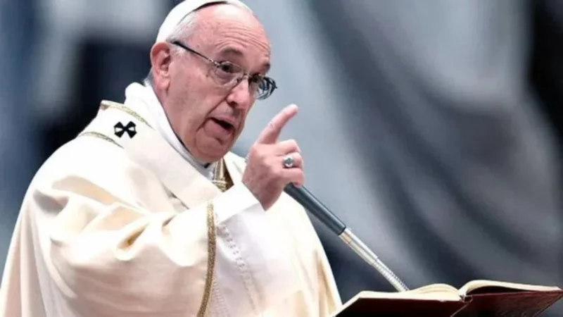 El Papa Francisco pide el cese de los ataques en Israel