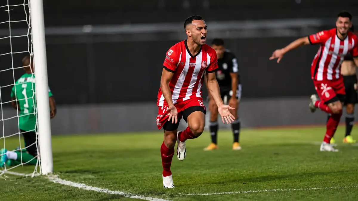 Barracas venció a Riestra