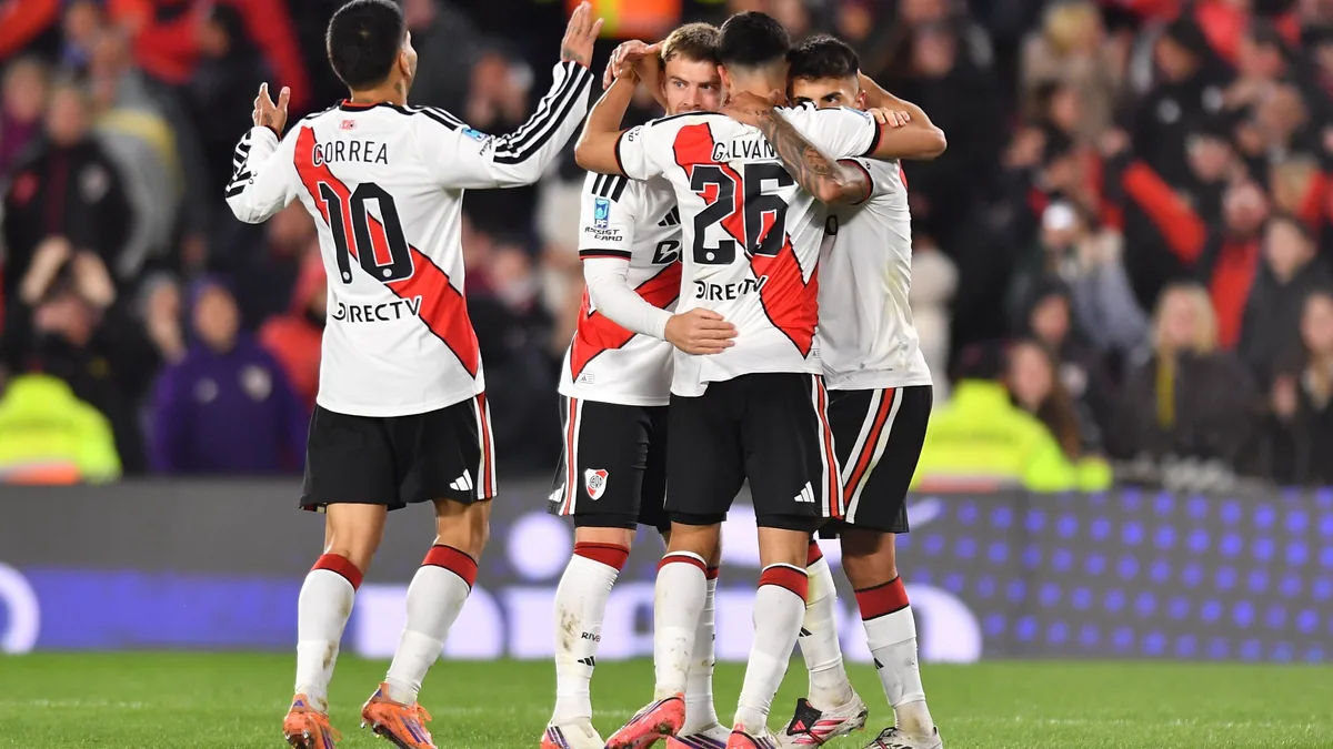 River Independiente Rivadavia
